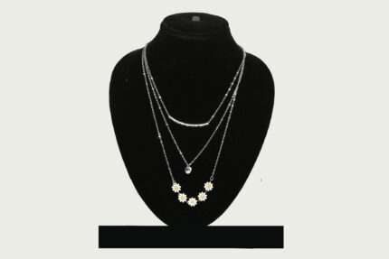 White Flower Three Layer Neckline - Freyaa